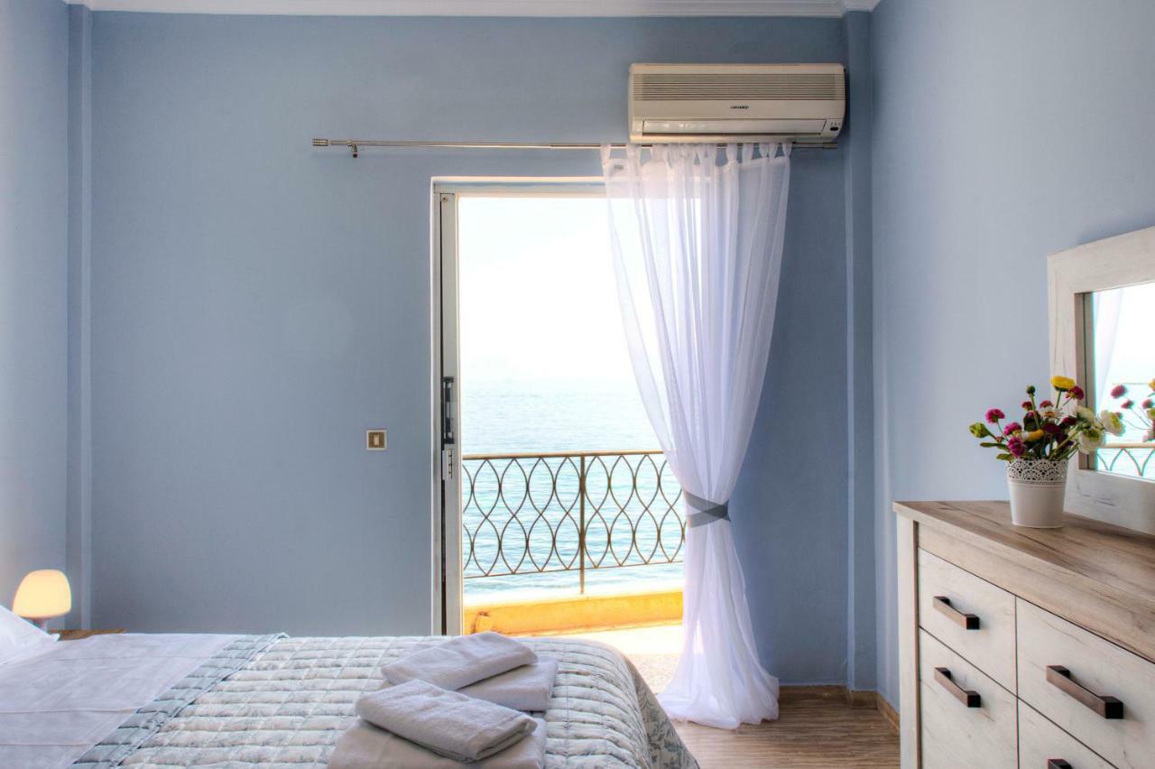 T8 Apartment On The Beach Беніцес Екстер'єр фото