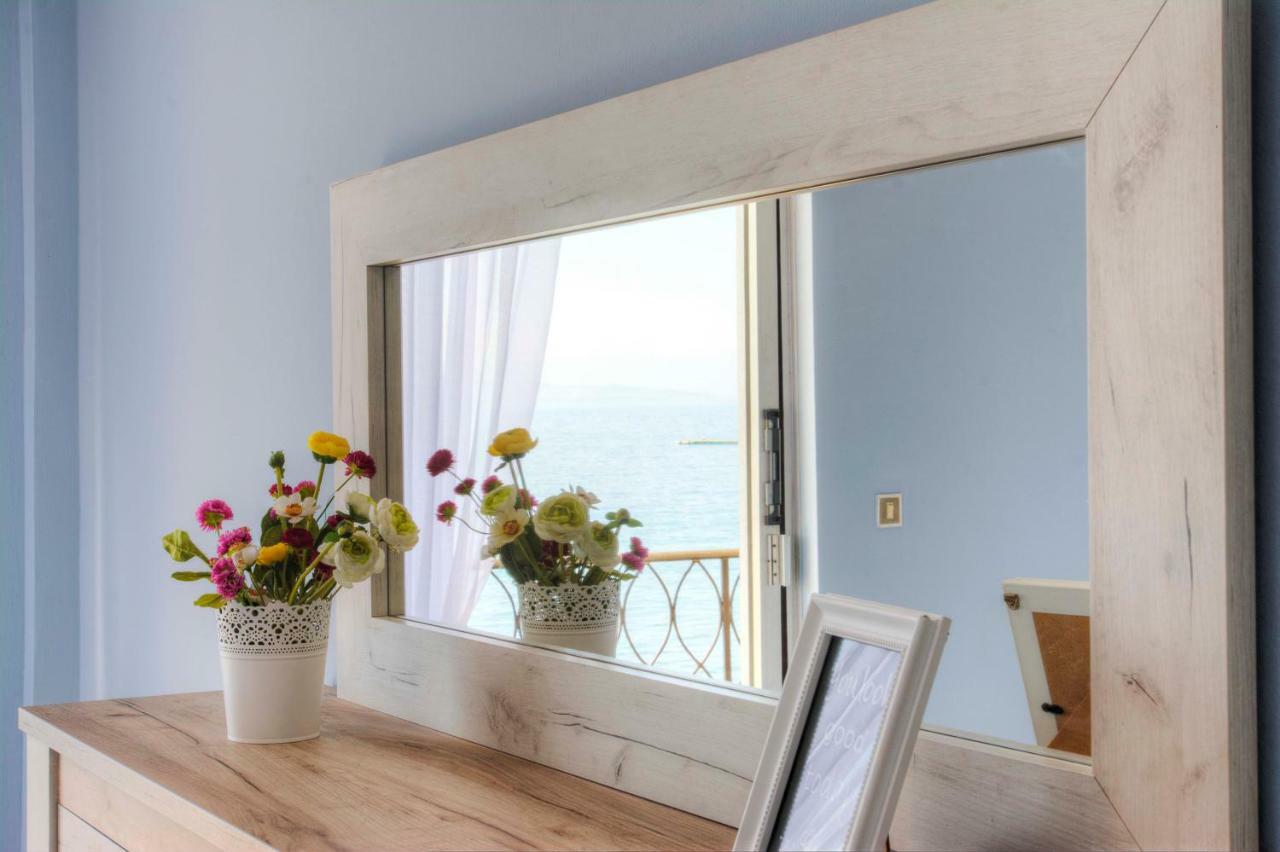 T8 Apartment On The Beach Беніцес Екстер'єр фото